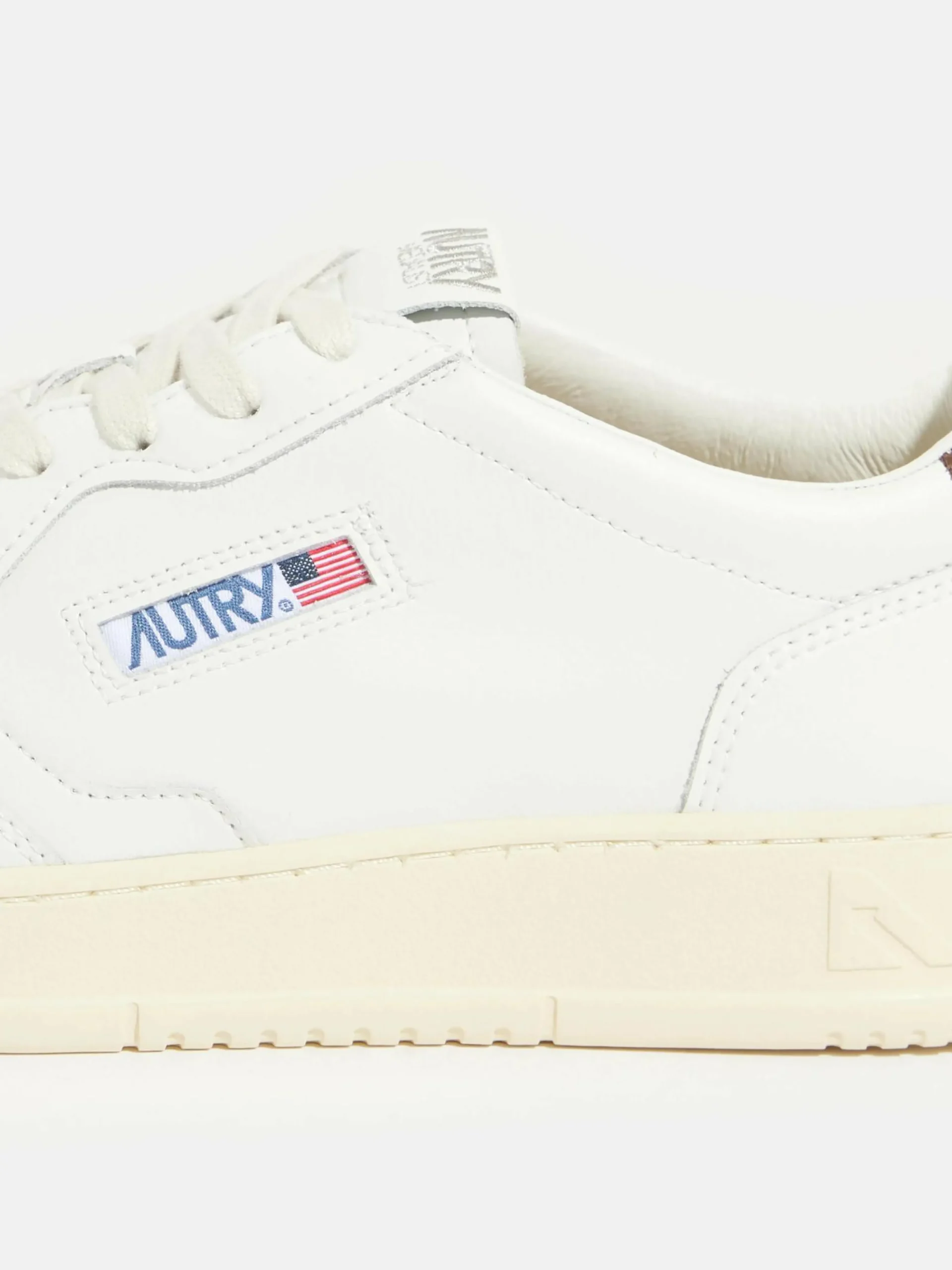 AUTRY Medalist Low Voor Mannen