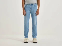 LEVI'S® 502™ Taper Jeans
