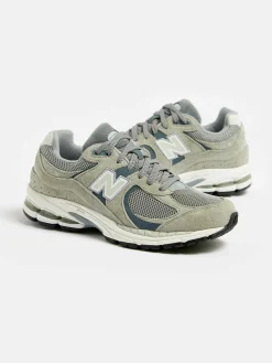 NEW BALANCE 2002R Voor Vrouwen