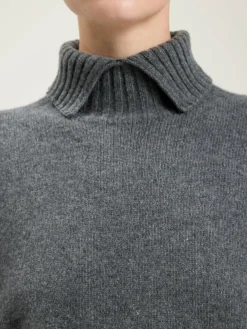 NICHOLSON & NICHOLSON Lulu High Neck Sweater