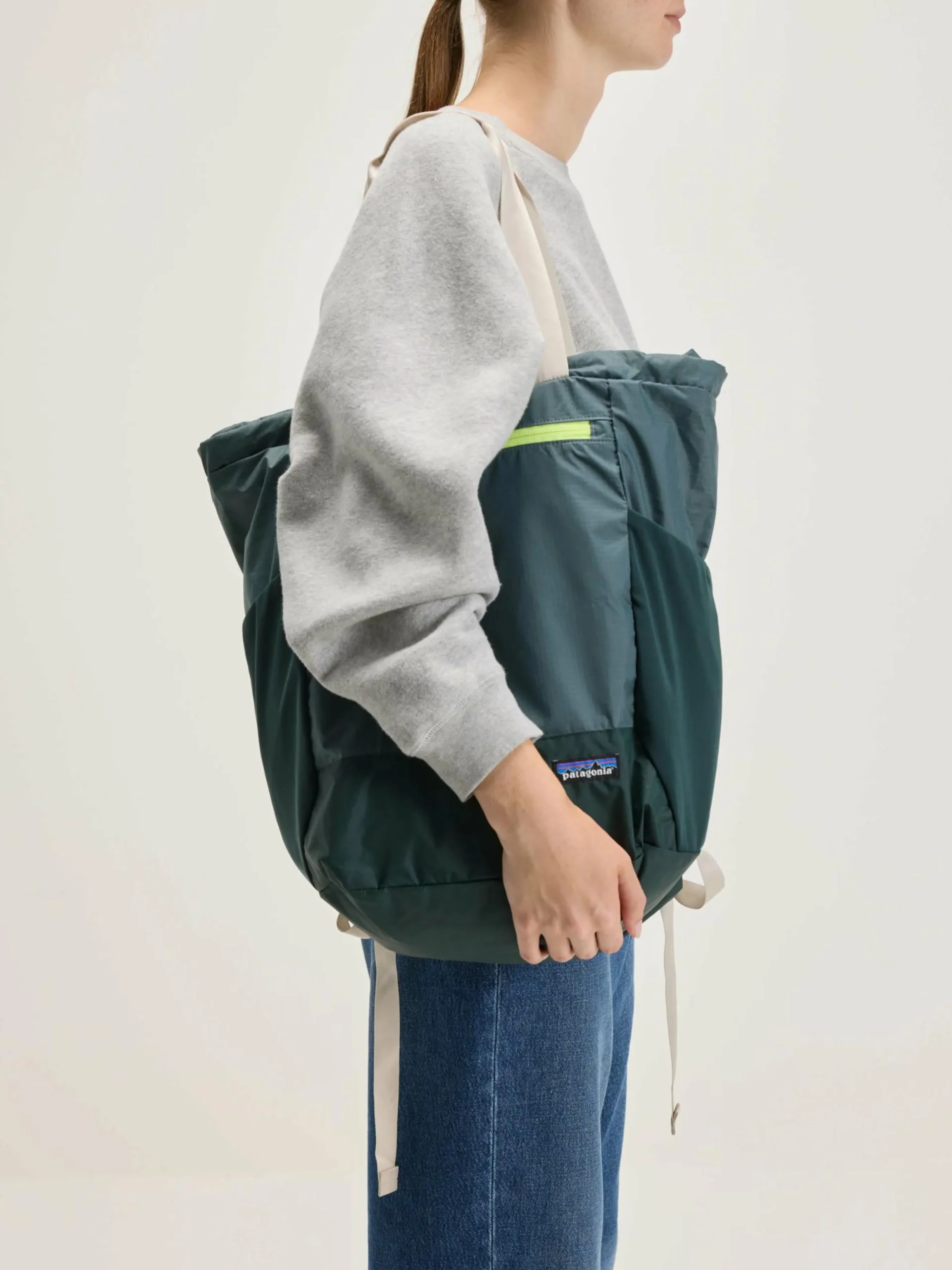 PATAGONIA Ultralight Black Hole Tote Pack